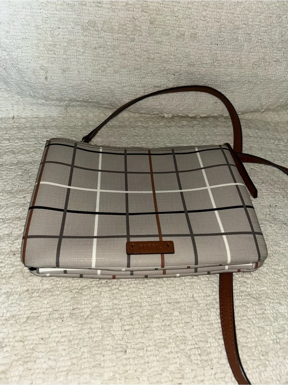 Fossil Crossbody shoulder bag purse brown with checker design plaid strap wallet